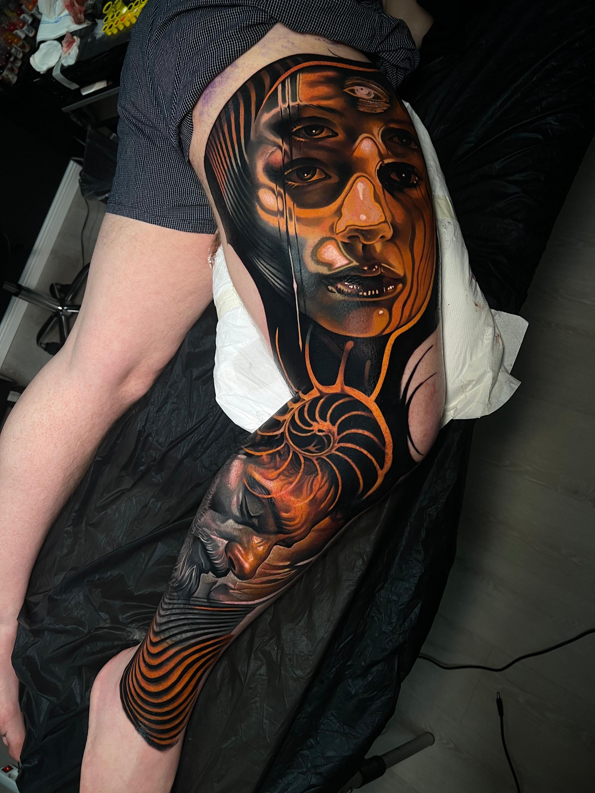 Waler Montero — leg piece, golden surreal face